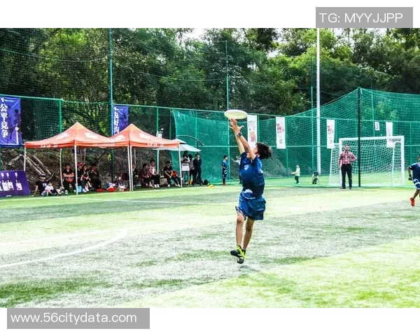 武汉飞盘队在滑板精英赛中的战术表现分析与点评