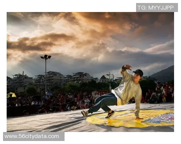 全国街舞大赛特别报道：深圳攀岩队如何在舞台上绽放青春与激情