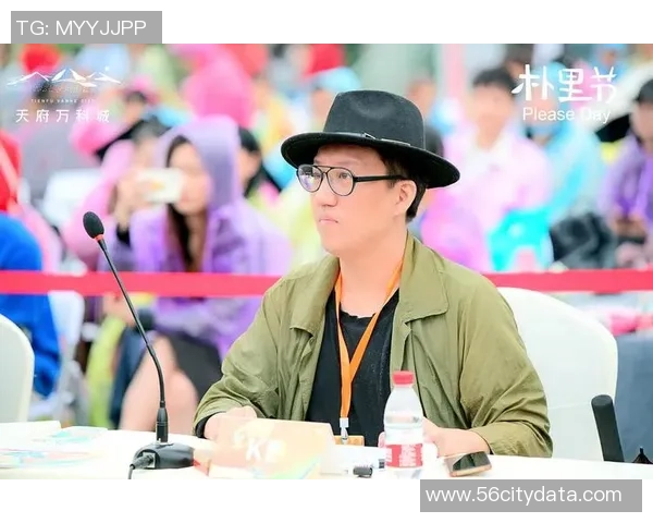 古铁雷斯的传奇人生与音乐之路：从街头艺人到全球巨星的蜕变故事