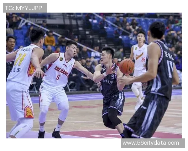 吴冠希的篮球之路：从青涩少年到CBA明星的成长历程与心路历程